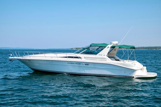 Gorgeous 46' Sea Ray Luxury Yacht Located in The Heart of Chicago