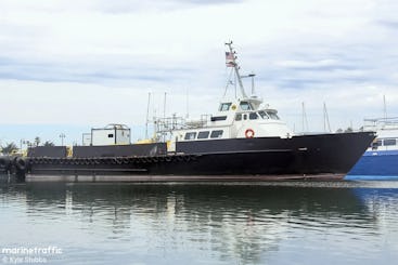 Bateau d'équipage de 110 pieds/navire de soutien à louer