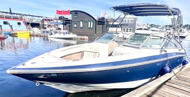 Faça um cruzeiro em Lake Union/WA 📍 24' COBALT 🚤. Compartimento ☔️😎✅ Banheiro 💩✅⚓️✅ ⛽️ OnMyTime ✅