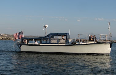 15-18 PASSENGERS  Cruiser Party Boat  Open Ocean / Harbor Cruise 