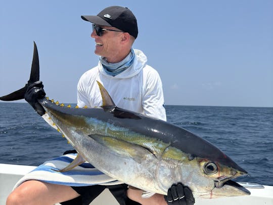 Profitez de la pêche dans l'atoll de Baa, aux Maldives, avec le capitaine Ali