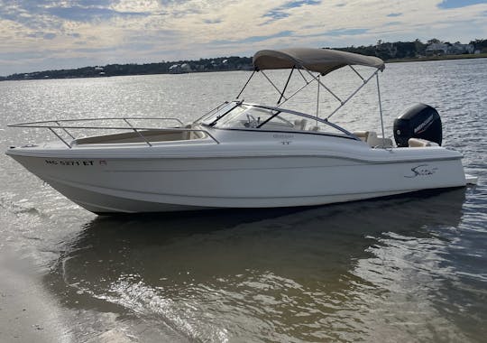 Luxury in Pompano Beach! Rent our 21' Scout Boat for 8 people!⛵️ 