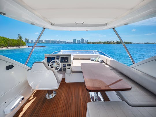 Book Your Dream Yacht Charter: 50' Azimut Fly in Miami