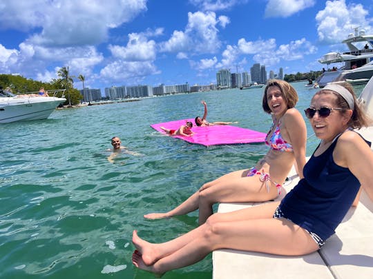Miami Yacht Tour: Luxury, Fun, and Memories for All