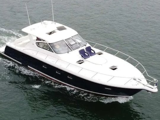 Yacht à moteur Tiara de 50 pieds en Californie !