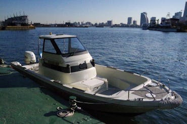 Location de YAMAHA 23' à Yokohama. Profitez d'un groupe de pêche et admirez la vue depuis l'eau