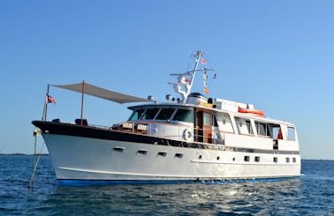 Beautiful 72 ft Classic Motor Yacht. True yachting experience