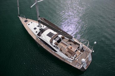 Alquiler de Jeanneau 57 Sailing Yacht (2010) en Atenas/Sarónicas/Cícladas