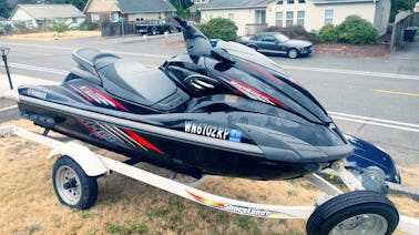 Yamaha Wave Runner JETSKI super rápido a mais de 70 mph!