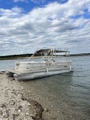 Aluguel de dois andares de 25 pés em Canyon Lake, Texas