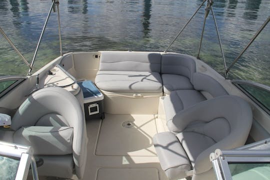 26' Sea Ray Sundeck à Miami ! Réductions énormes en semaine