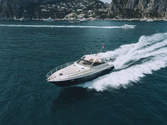 Enjoy the Amalfi Coast & Capri on Gianetti Yacht 45 Sport Yacht (refitting 2023)