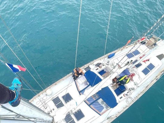 Velero de lujo de 21 metros para alquilar en las Islas Canarias