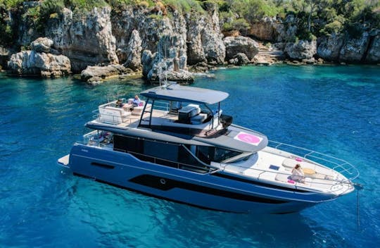 Aluguel de iates Prestige X60 Power Mega de luxo em Cote d'Azur, França