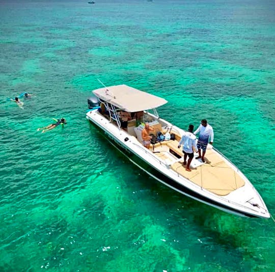 Cartagena Private 8-hour Sport Boat Tour to Rosario Islands