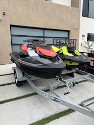 Seadoo (1) Gti Se130 Audio And (1) Sea Spark 2 Up Trixx w/ Audio