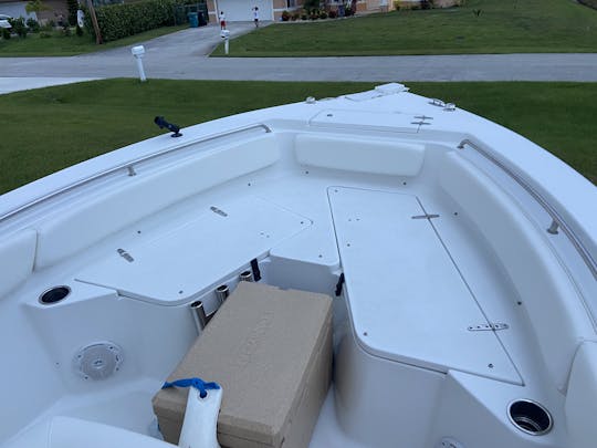 Great All-round 22.5' Center Console