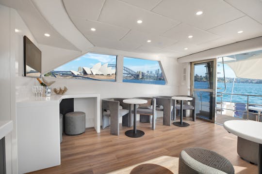 LUXURY MOTOR YACHT - SYDNEY