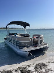 22-ft Sun Trucker Pontoon Boat for up to 10 people with maximum comfort and fun