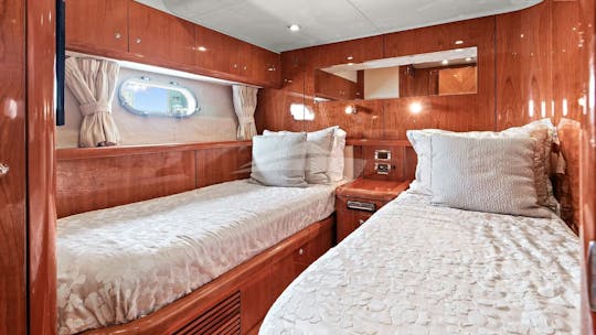 Sunseeker aos 90 pés com JACUZZI ⭐⭐⭐💵 ACQU