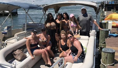 CHEAP PONTOON BOAT RENTALS 8-12 PEOPLE 