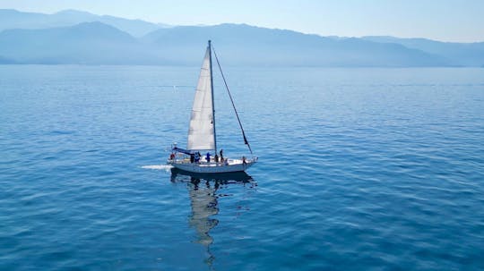 MACARENA | Classic & Beautiful Sailing Vessel, Custom 38ft.