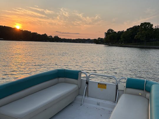 Que les bons moments passent ! Bateau ponté pour 8 personnes avec capitaine