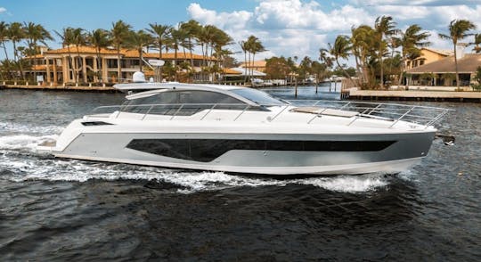 Azimut 51 オープン・アトランティス・モーターヨット・レンタル（フランス、コートダジュール）