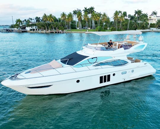 Azimut 53' Flybridge Luxury Yacht