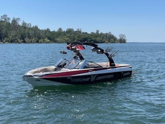 2008 Malibu Wakesetter VTX 20ft on Folsom Lake 