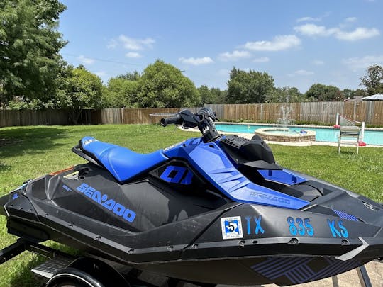 2023 Sea-Doo Trixx 2up Jet Ski w/speaker