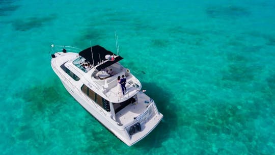 Yate a motor Carver 55 en Cancún Costa Mujeres #GMB55CAR