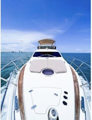 MIAMI LUXURY AZIMUT DE 55 PIES: ¡OFERTA ESPECIAL DE HORAS GRATIS DE LUNES A VIERNES!