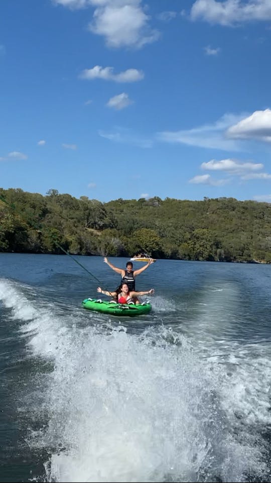 WAKE SURFING CHARTER - ATX Wake Surf Boat for up to 8 People on LAKE AUSTIN