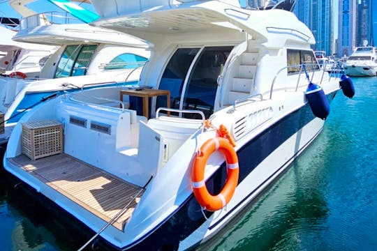 44 ft Premium Majesty Rental Yacht | Capacity 11 People 