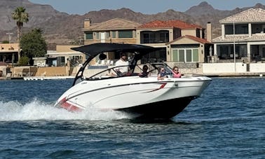 ¡Navegue en bote por el lago Mead con estilo! ¡Barco nuevo!