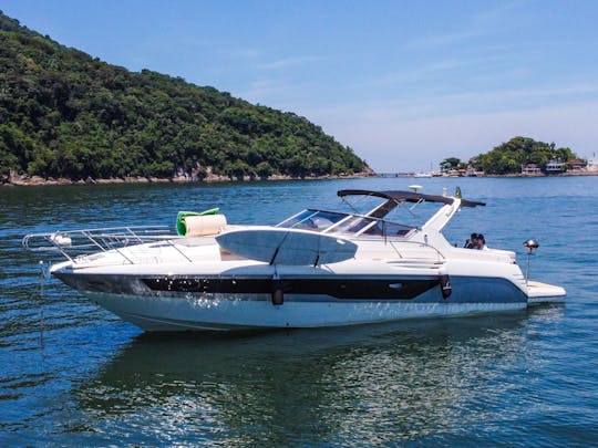Charter 37ft Cranchi Motor Yacht in Guarujá - Book now!
