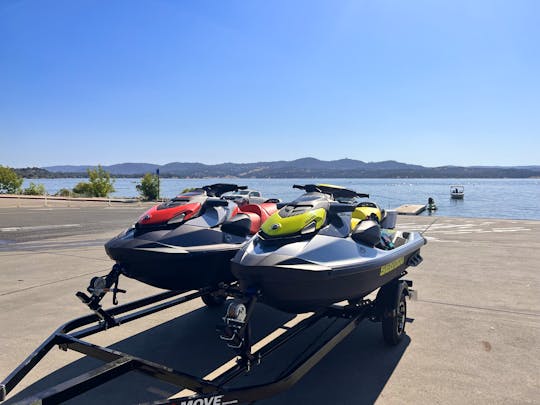 Two 2022 Seadoo Jet skis at Lake Folsom