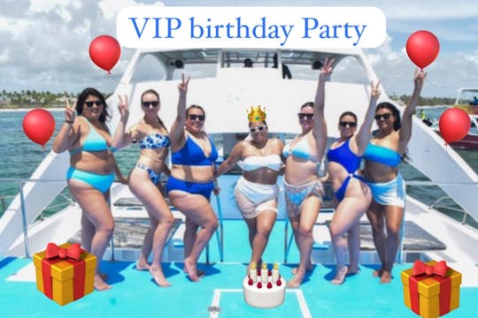 Memórias divertidas do Party Yacht Adventure 🏝️🥳 de 1/2 dia, incluindo capitão e tripulação