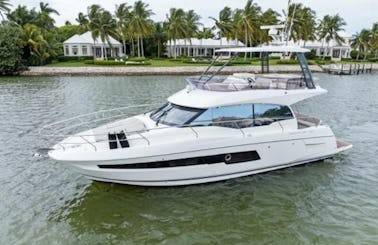 🚤 **Luxury Awaits: Explore in Style with the 460 Prestige** 🚤 (SeaKeeper)