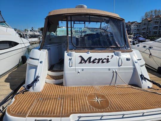 Beautiful 42 Foot Express Yacht On Lake Norman