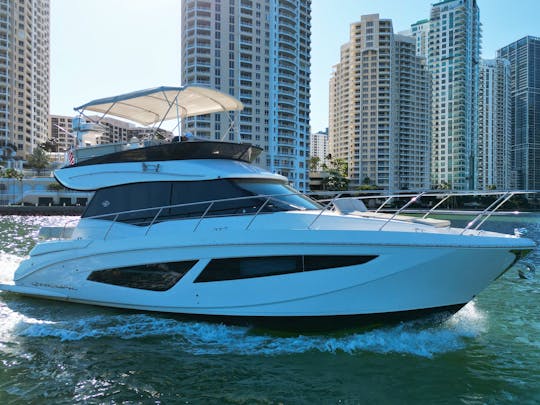 Enjoy Miami In 45ft Regal Motor 2022 Yacht!!!