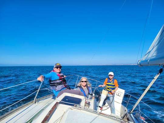 30ft Sailboat Rental in Monterey