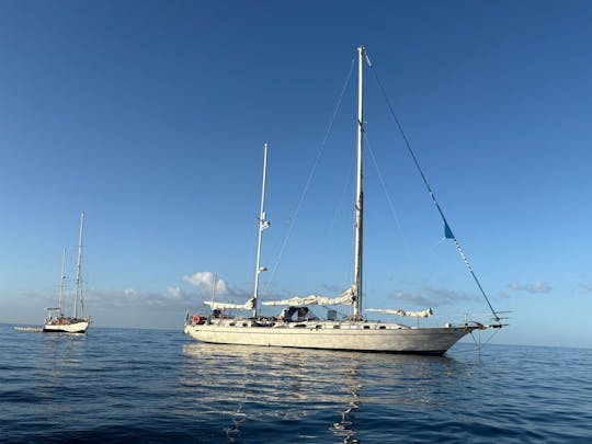 Velero de lujo de 21 metros para alquilar en las Islas Canarias
