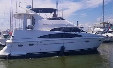Carver 396 Luxury Yacht for Sunset Trips, Girl Yacht Parties and  more!