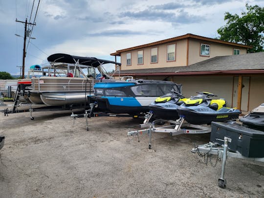 Great DEAL!! NEW NEW 2023 SEA-Doo Jet skis  "BLUETOOTH "