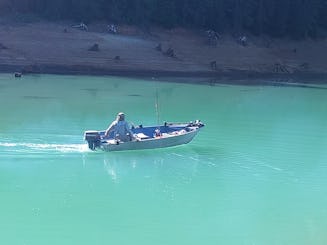 Barco de pesca Gregor de 14 pés