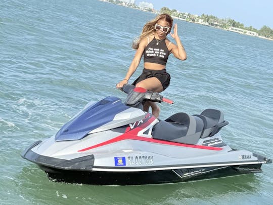 1 heure de Yamaha Jetski + 1 heure de balade en bateau GRATUITE