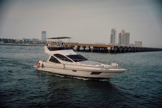 55ft Ferretti Yacht with 12 people capacity 