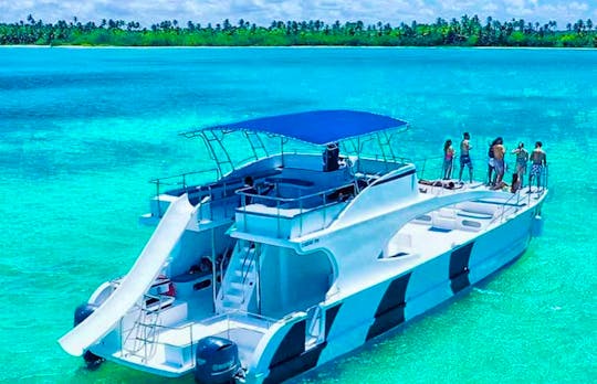 Luxury Yacht Rental In Miches For Any Special Occasion ! Book Now 😎🏝️☀️